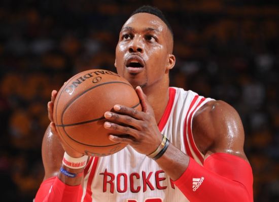 NBA战报：米切尔28分8助，骑士130-117击败马刺（米切尔28+8引领，骑士130-117力克马刺）