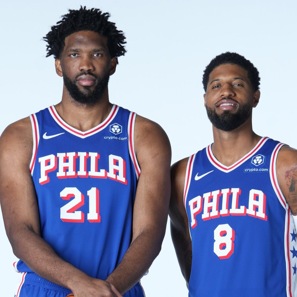 小卡纳瓦罗：在我哥光环下成长压力很大；我始终爱着那不勒斯（小卡纳瓦罗：哥哥光环压得我不轻，但我对那不勒斯的爱从未改变）