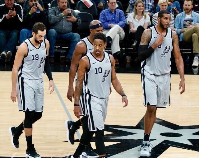 辽宁抢签？王俊杰下家3选1，签字费曝光，22岁签年薪只有50万（辽宁截胡在即？王俊杰下家三选一，签字费曝光，22岁年薪仅50万）