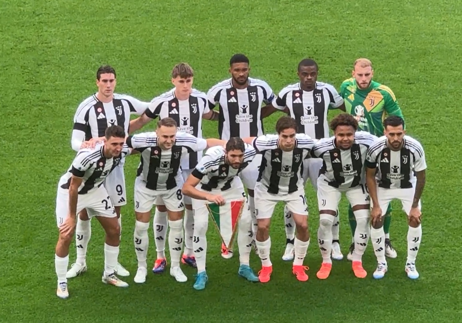 记者：国米对诺顿-库菲表现出兴趣，已询问球员明夏转会可能（记者：国际米兰有意诺顿-库菲，已探询其明夏转会可能性）