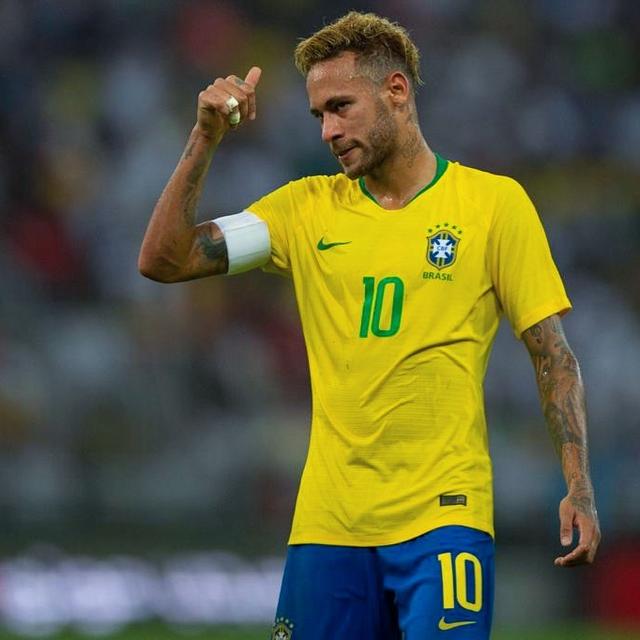 法比奥：能拿到金靴是队友的支持，希望把喜悦延续到足协杯（法比奥：金靴离不开队友支持，盼将喜悦延续至足协杯）