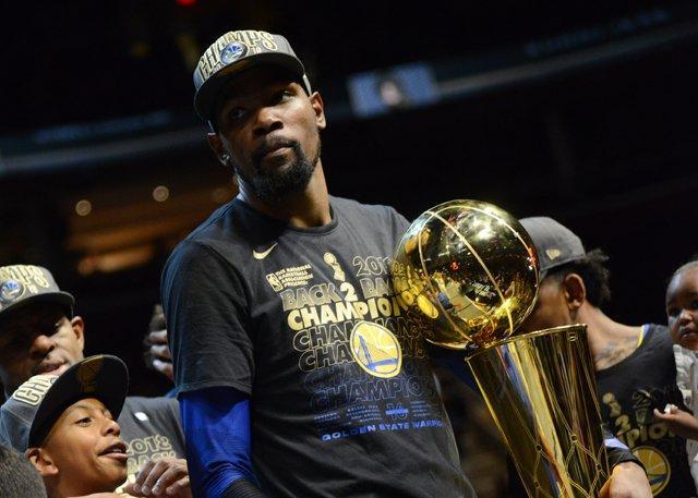 弗罗因德：现在是终结药厂客场不败纪录的好时机；格雷罗很棒（弗罗因德：此刻是终结勒沃库森客场不败的最佳时机，格雷罗表现出色）