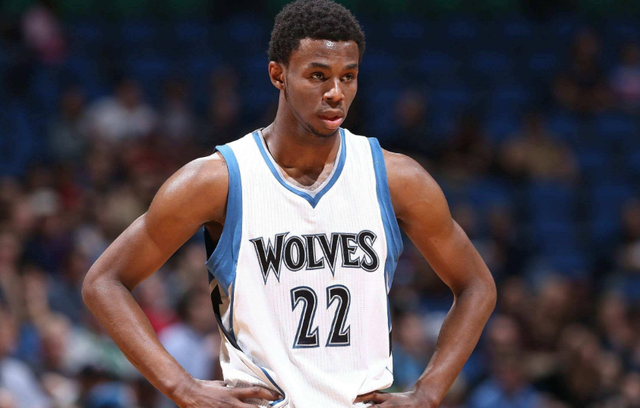 阿贾克斯官方：将彻查燃放烟花的肇事者，并采取适当措施（阿贾克斯官方：将严查违规燃放烟花者并采取后续措施）