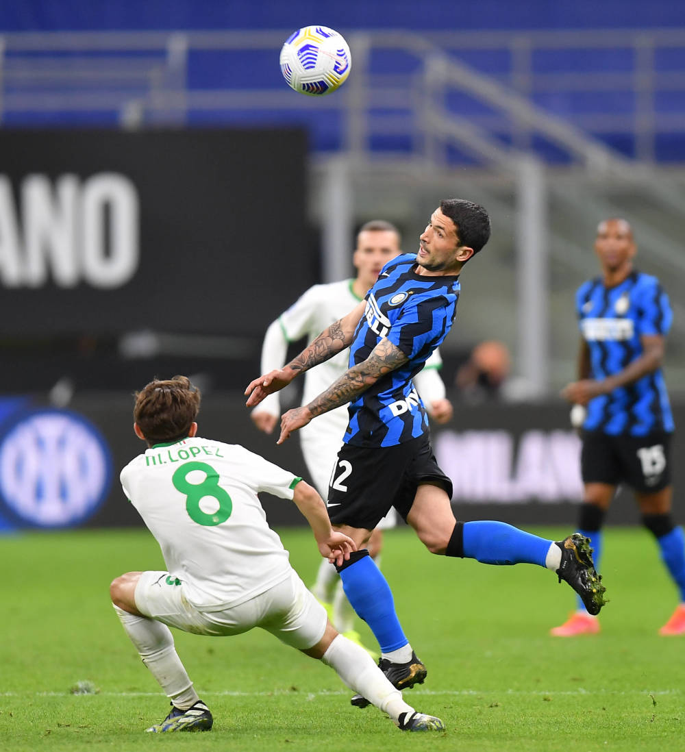 潜力无限！弗拉格背靠背成为最年轻10助攻&得分35+球员（天赋爆棚！弗拉格背靠背改写纪录：史上最年轻10助攻与35+得分球员）