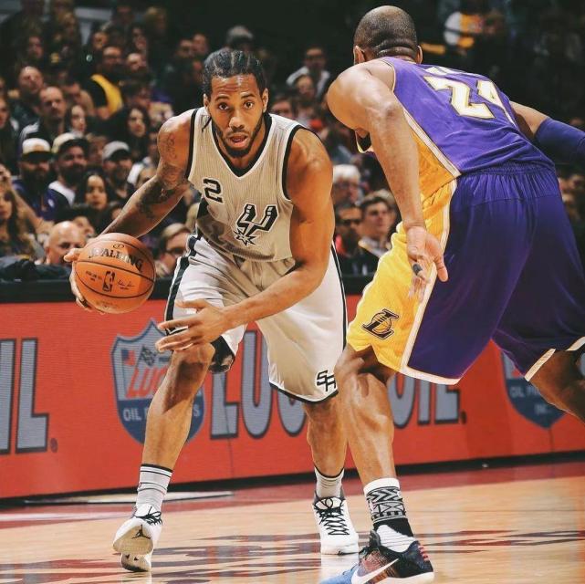 意甲-博洛尼亚VS克雷莫纳：小球会被看好争冠（意甲-博洛尼亚战克雷莫纳：小球队更被看好问鼎冠军）