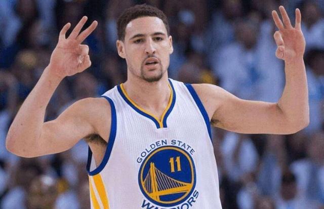 多纳鲁马身价上涨500万至4500万欧，领跑世界门将身价榜（多纳鲁马身价升至4500万欧，较前增500万，登顶全球门将身价榜）